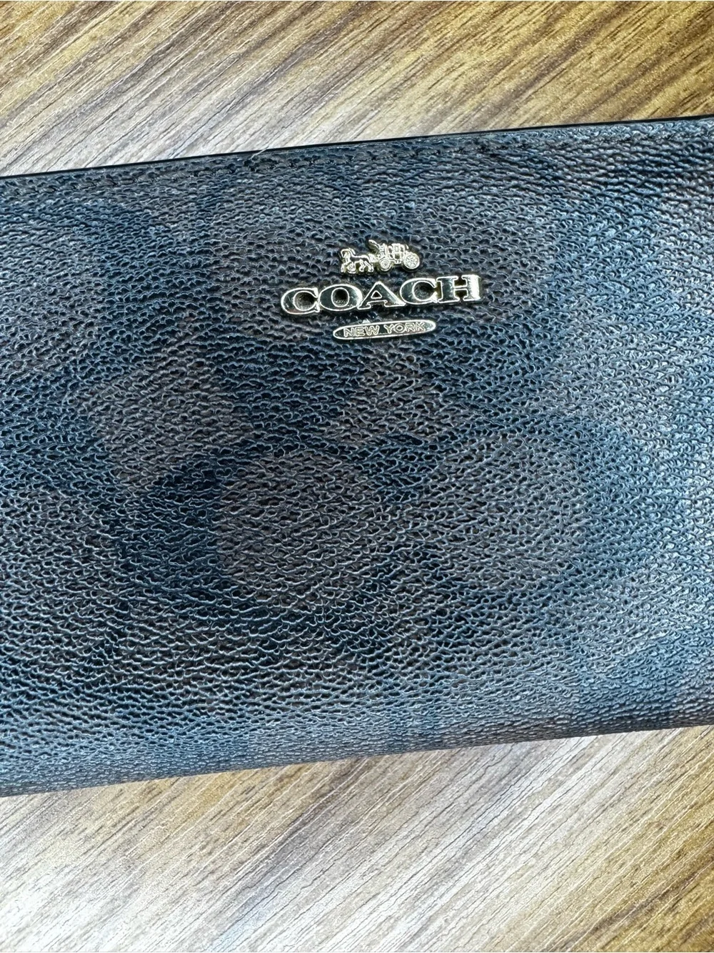 Coach tote signature